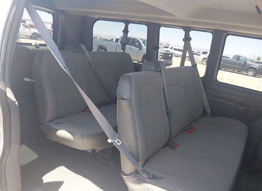 Chevrolet Express 2500