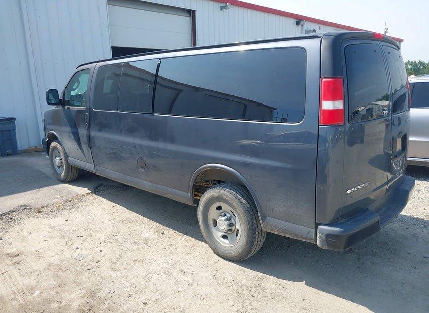 Chevrolet Express 3500
