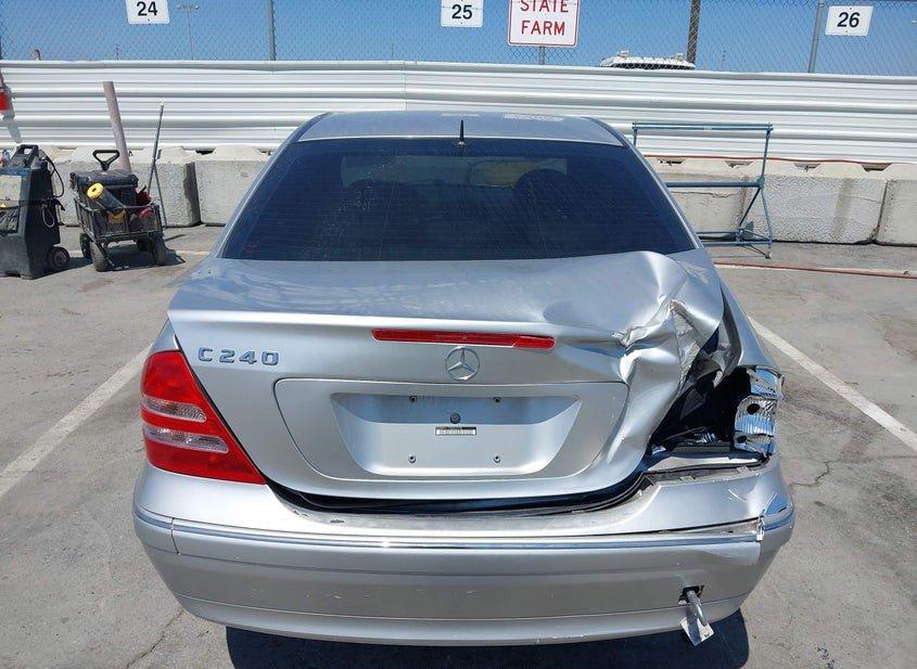 Mercedes-Benz C 240