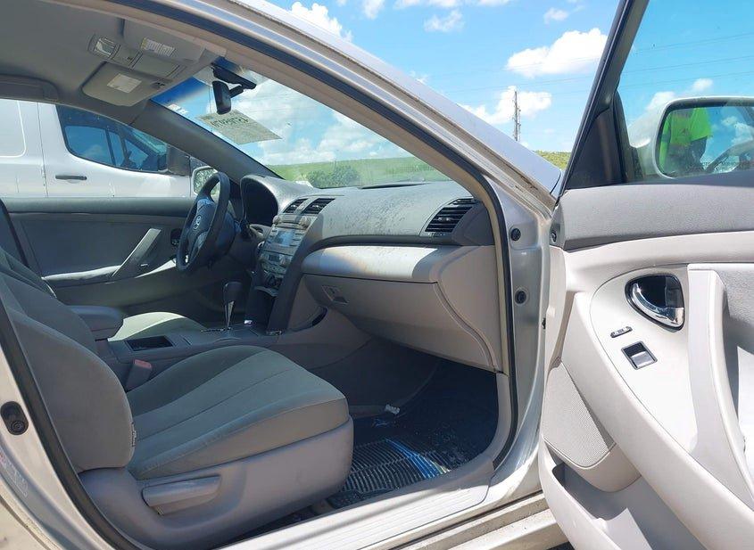 Toyota Camry Hybrid