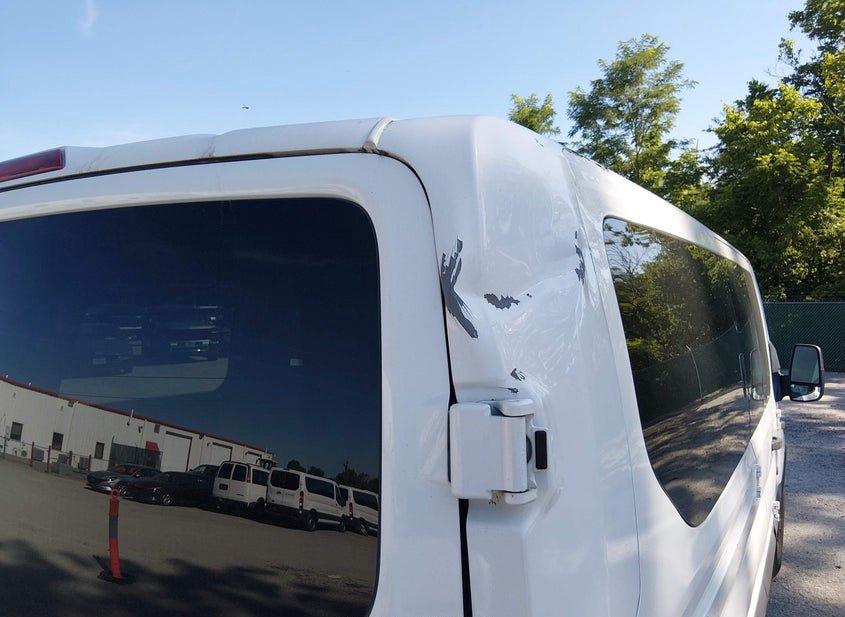 Ford Transit-150