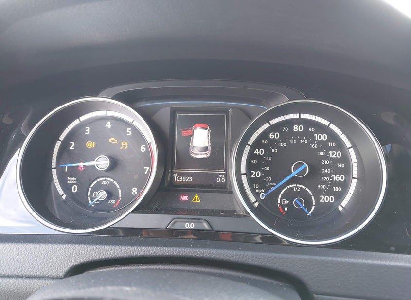Volkswagen Golf R