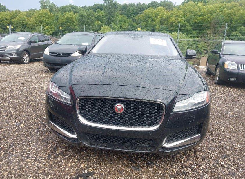 Jaguar Xf