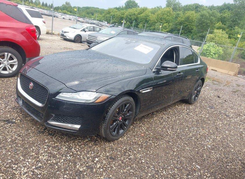 Jaguar Xf