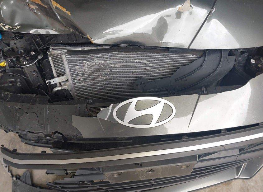 Hyundai Elantra Hybrid