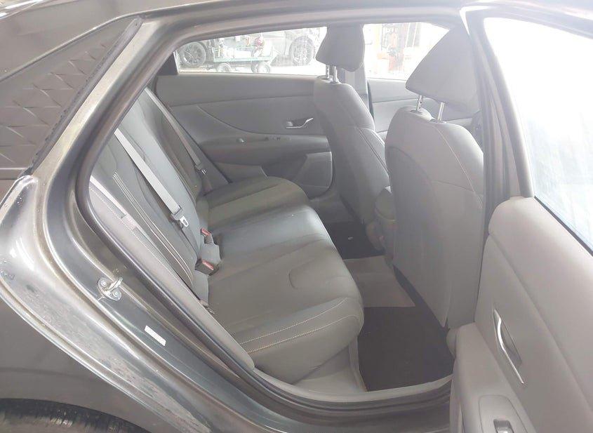 Hyundai Elantra Hybrid