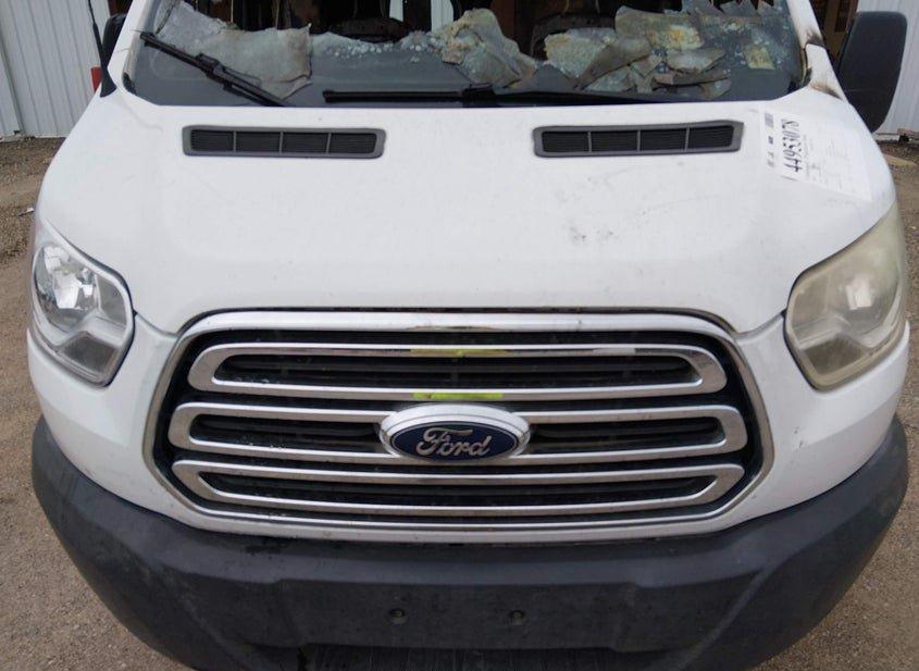 Ford Transit-250
