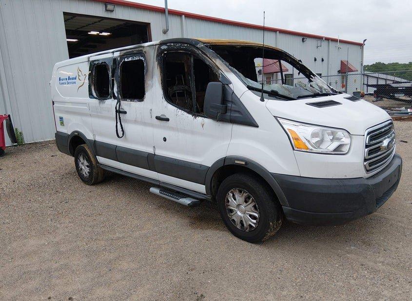 Ford Transit-250