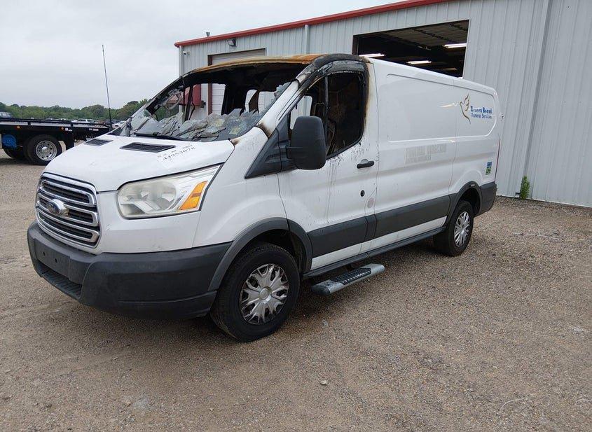 Ford Transit-250