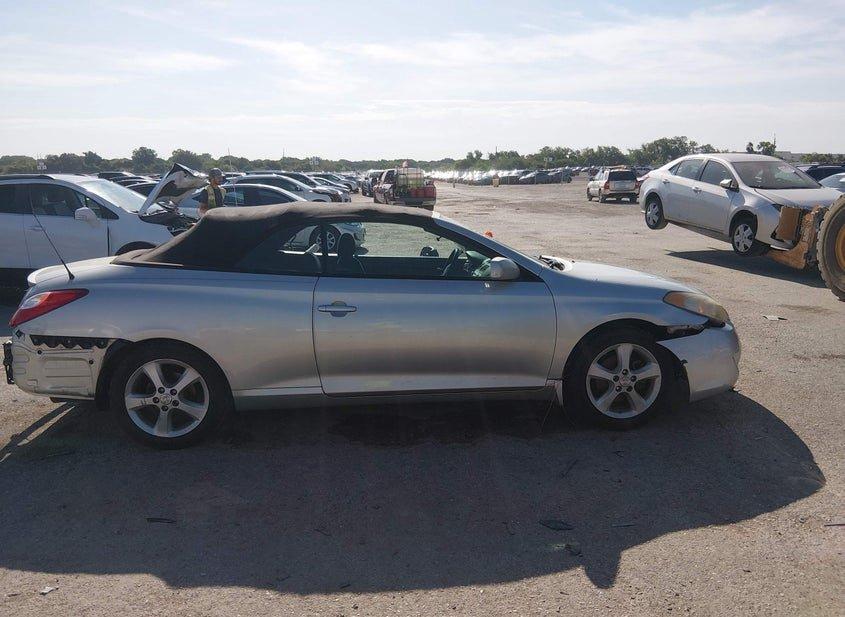 Toyota Camry Solara