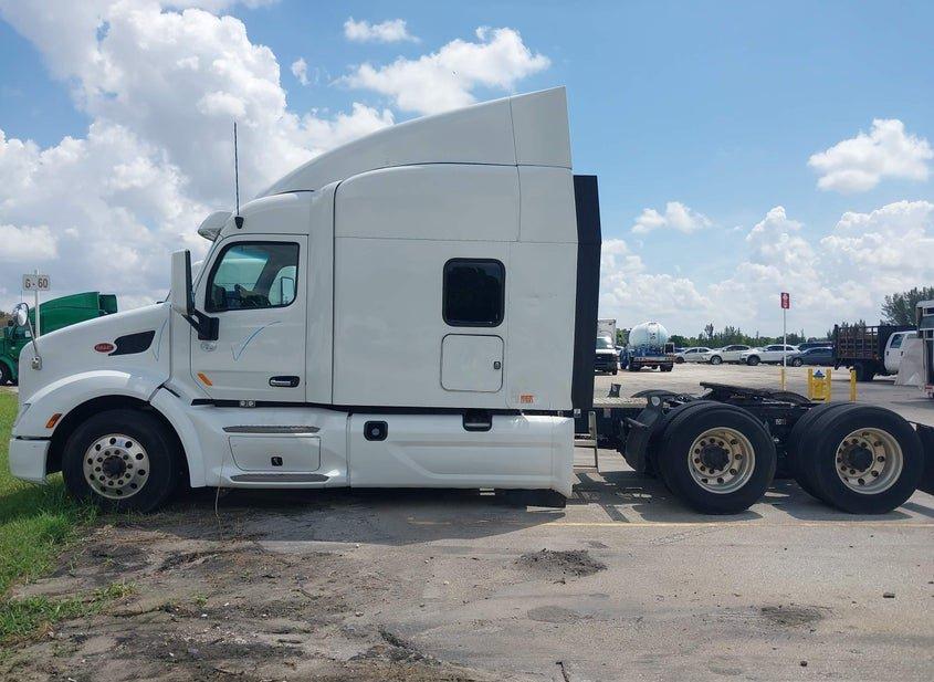 Peterbilt 579
