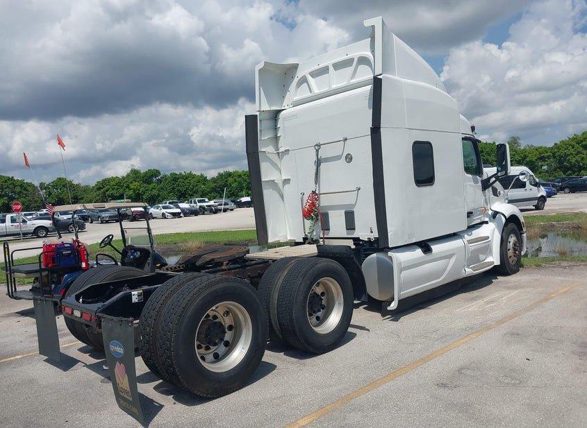 Peterbilt 579