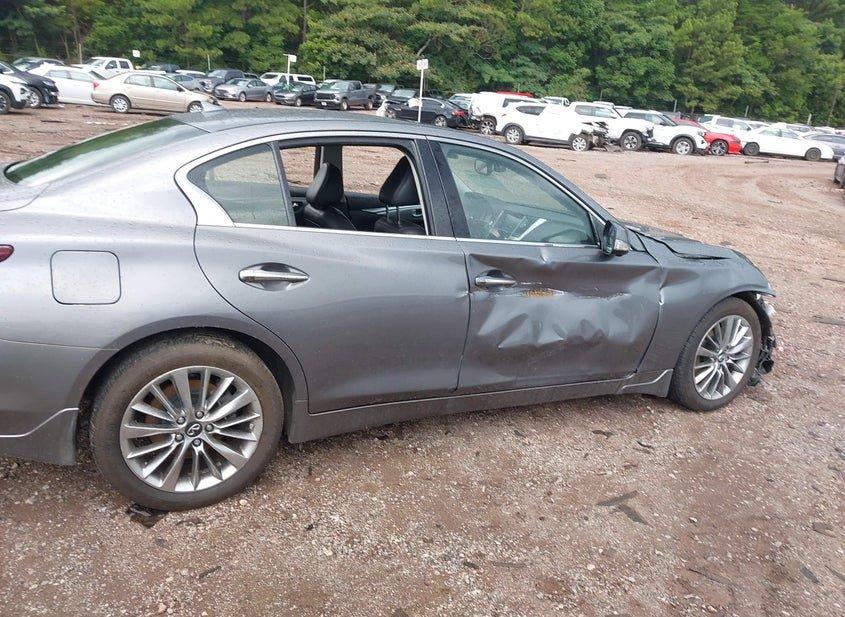 Infiniti Q50