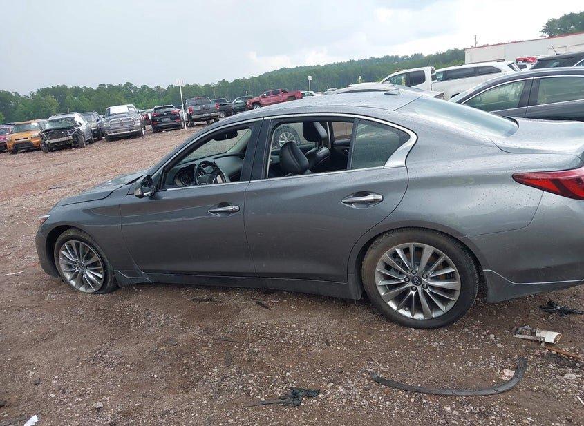 Infiniti Q50