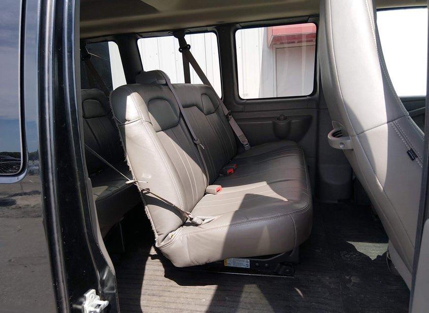 Chevrolet Express 3500