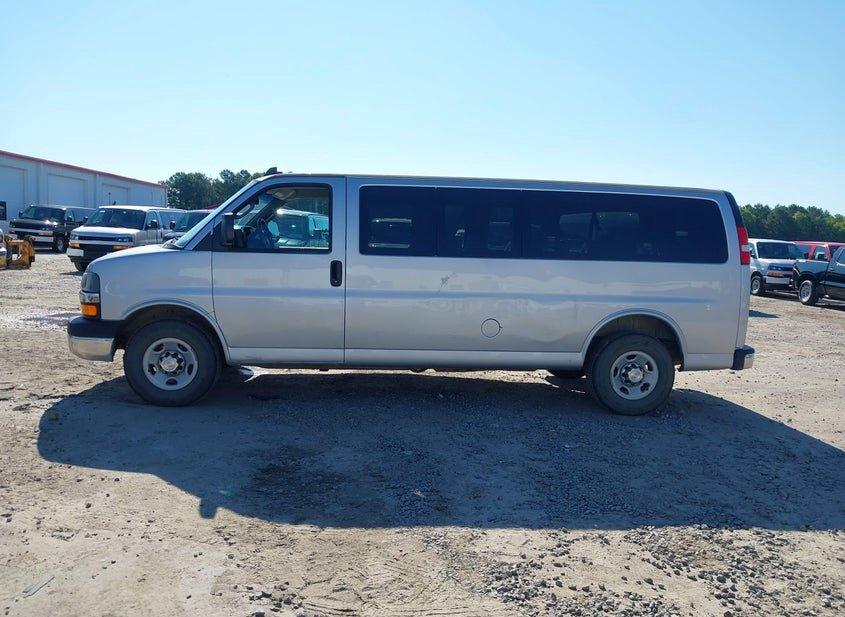 Chevrolet Express 3500