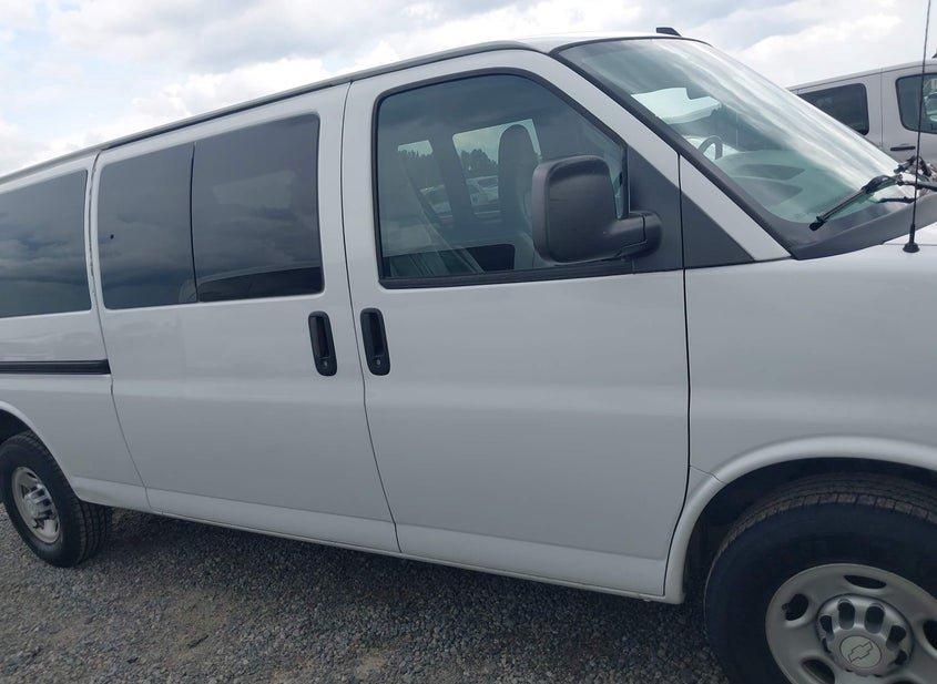 Chevrolet Express 3500