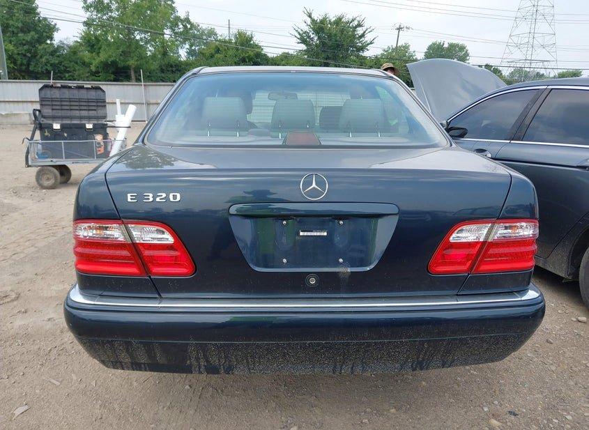 Mercedes-Benz E