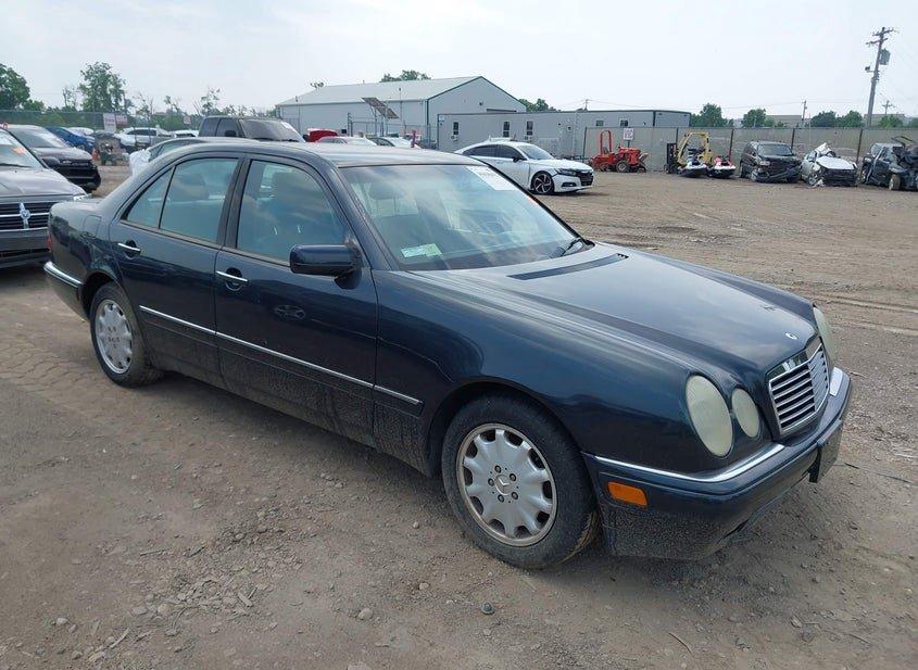 Mercedes-Benz E