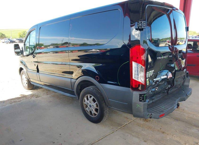 Ford Transit-150