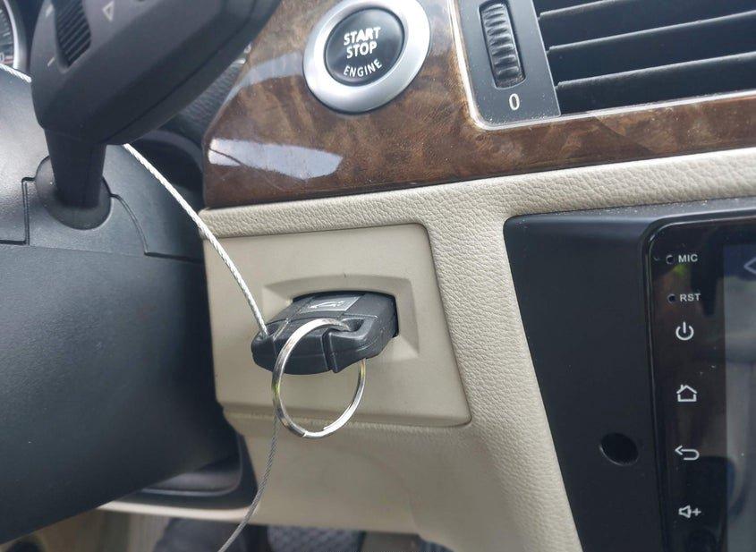 BMW 328I