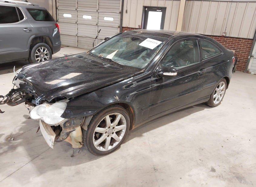 Mercedes-Benz C 230