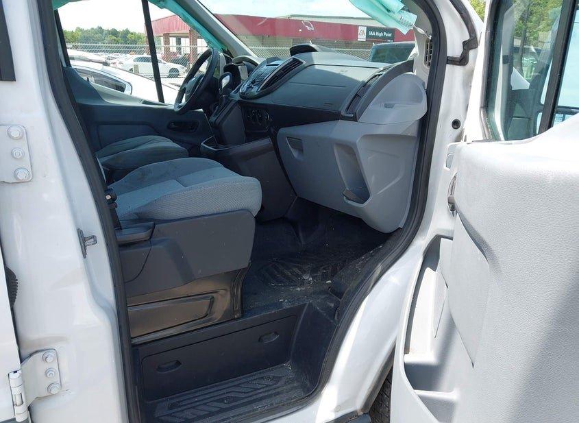 Ford Transit-350