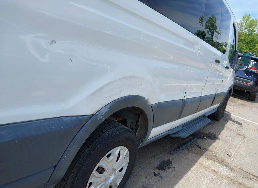 Ford Transit-350