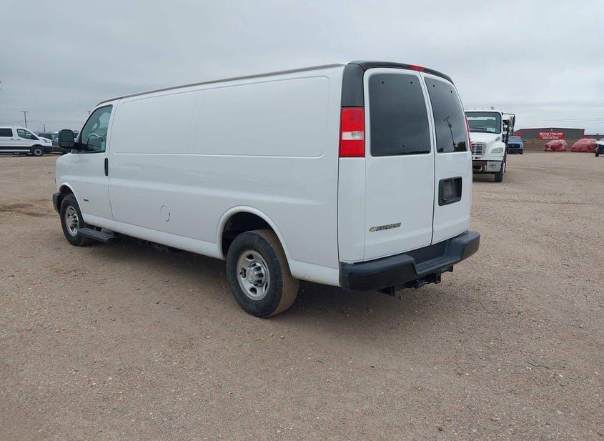 Chevrolet Express 2500