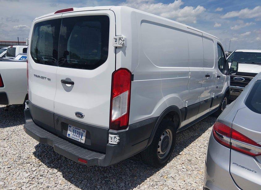 Ford Transit-150