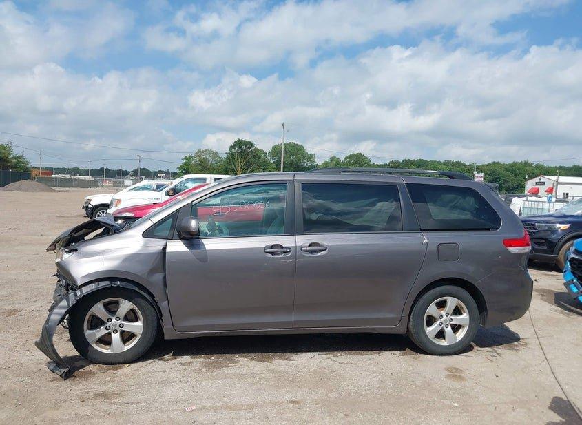 Toyota Sienna