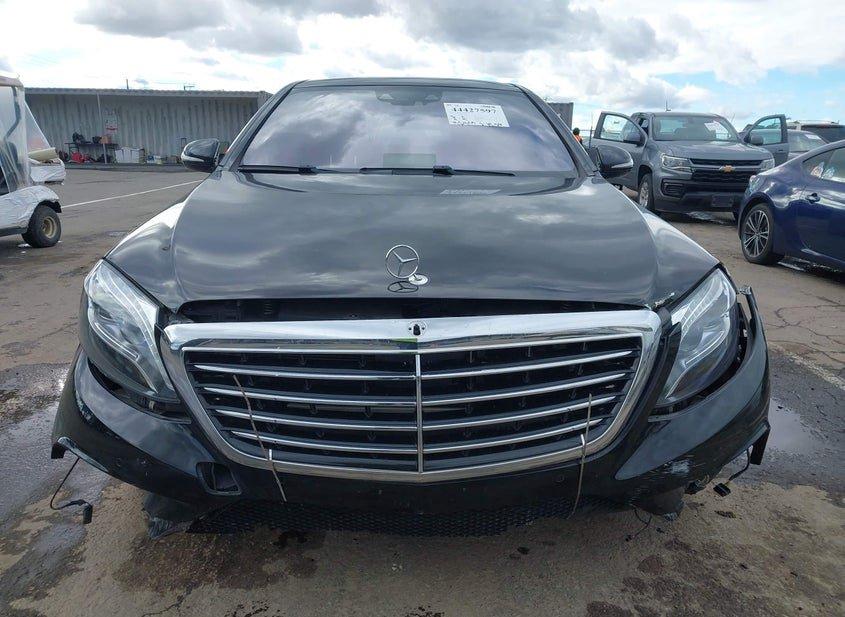 Mercedes-Benz S 550