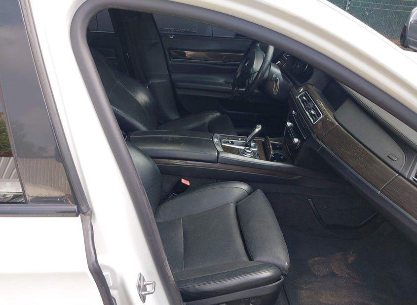 BMW 750Li