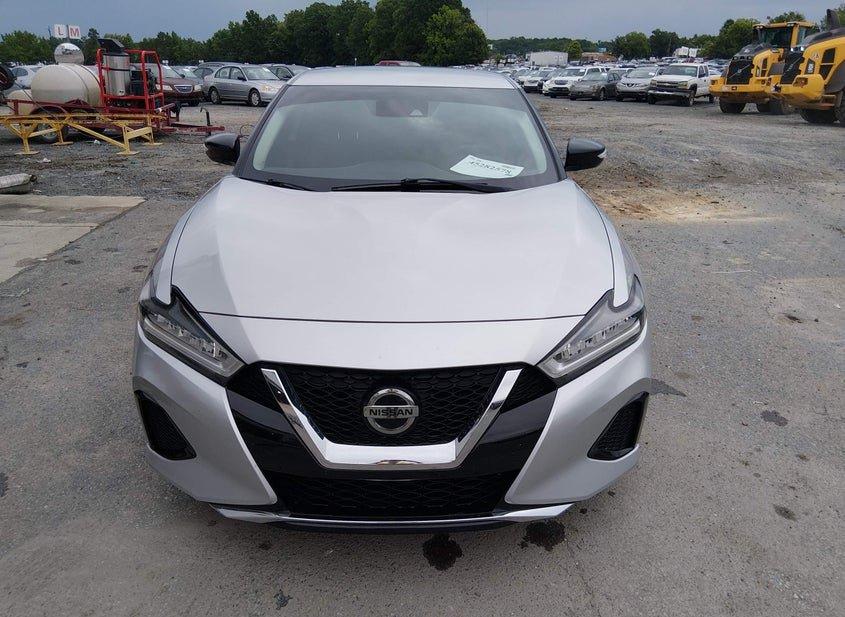 Nissan Maxima