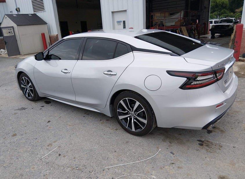 Nissan Maxima