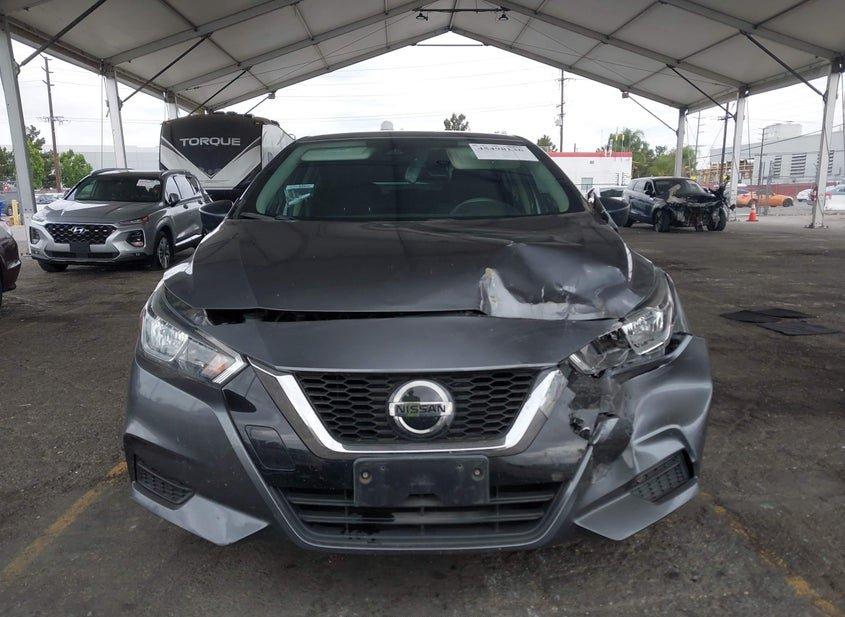 Nissan Versa