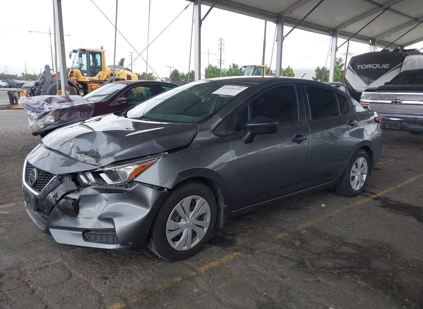 Nissan Versa