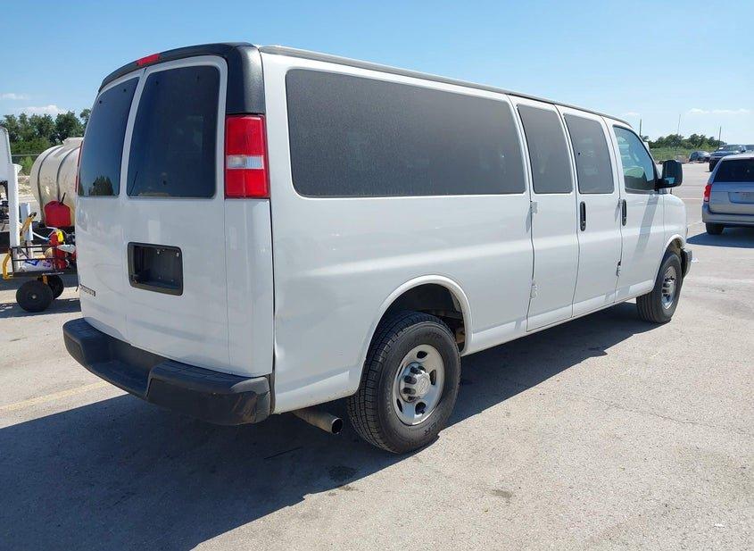 Chevrolet Express 3500