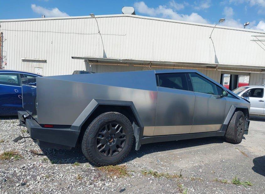 Tesla Cybertruck