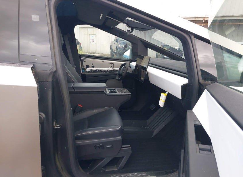 Tesla Cybertruck