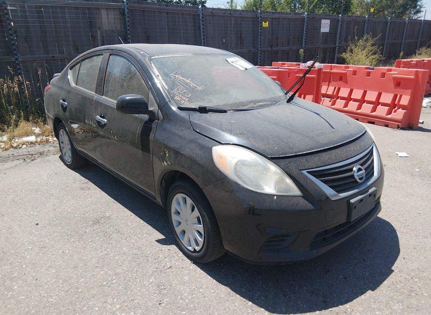 Nissan Versa
