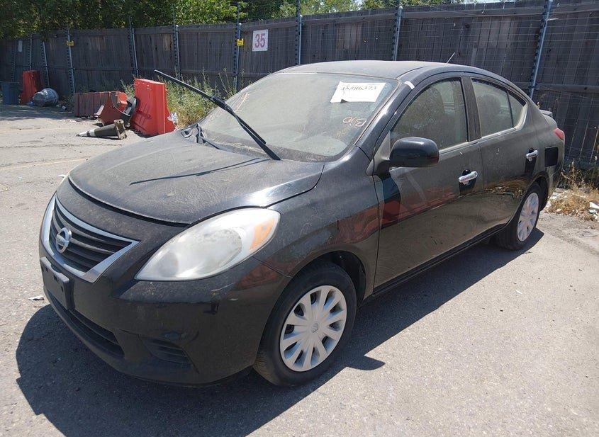 Nissan Versa
