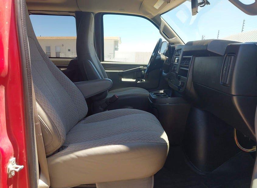 Chevrolet Express 3500