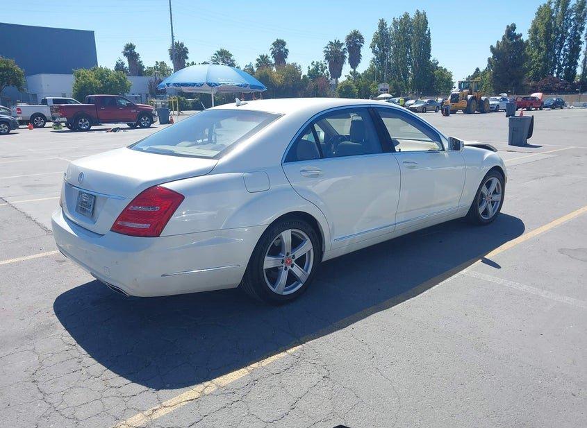 Mercedes-Benz S 550