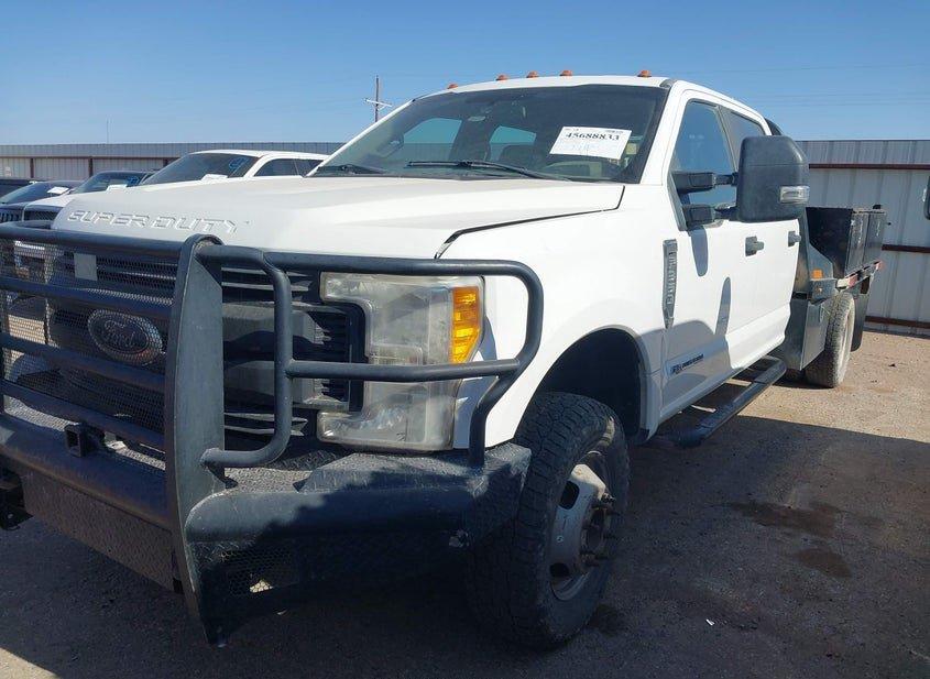 Ford F-350 Chassis
