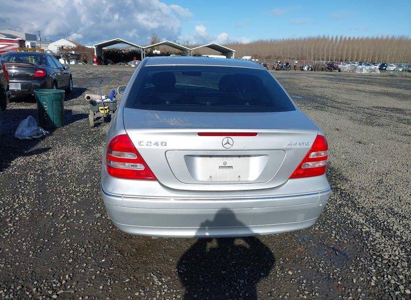 Mercedes-Benz C 240