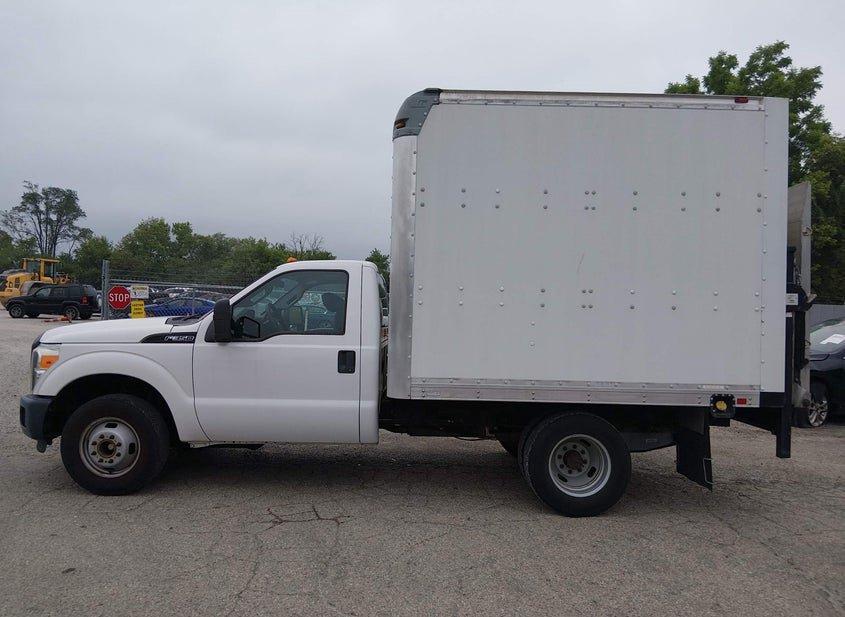 Ford F-350 Chassis