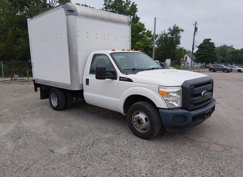 Ford F-350 Chassis