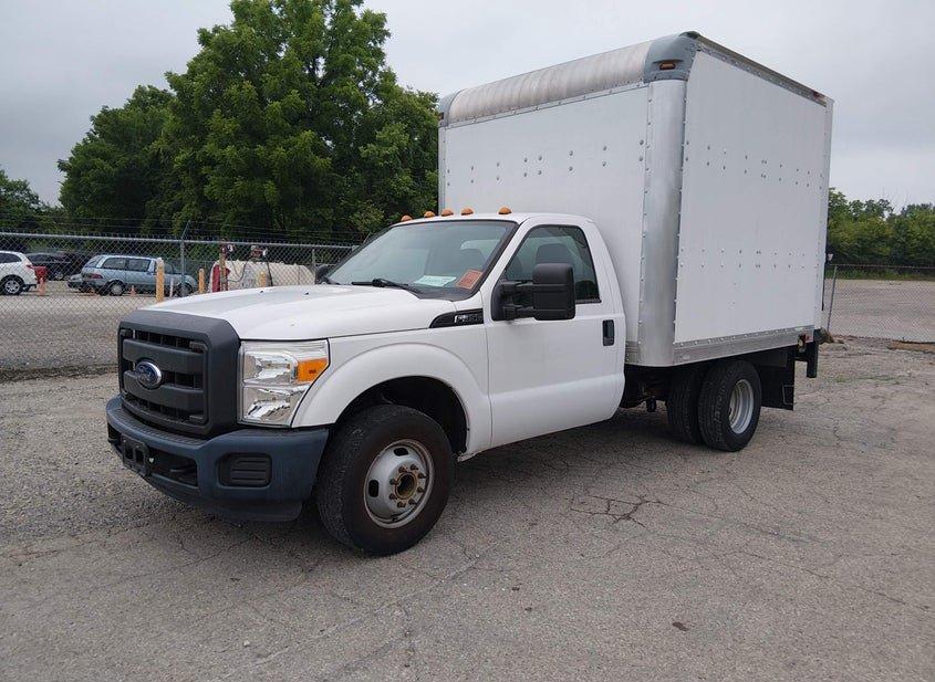 Ford F-350 Chassis