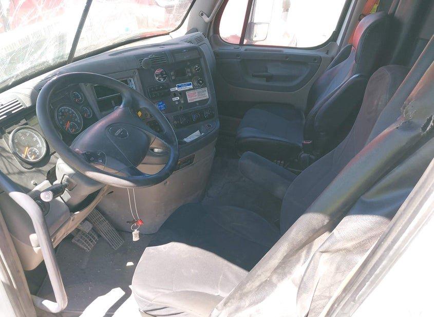 Freightliner Cascadia 125